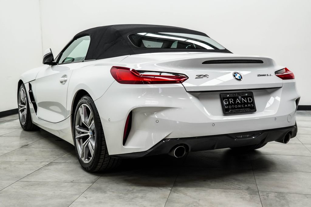 Used 2025 BMW Z4 sDrive30i RWD image 12