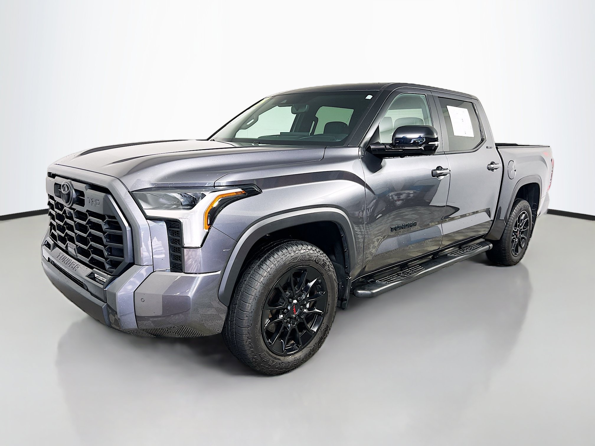 Used 2025 Toyota Tundra Limited w/ TRD Off-Road Package AWD/4WD image 9