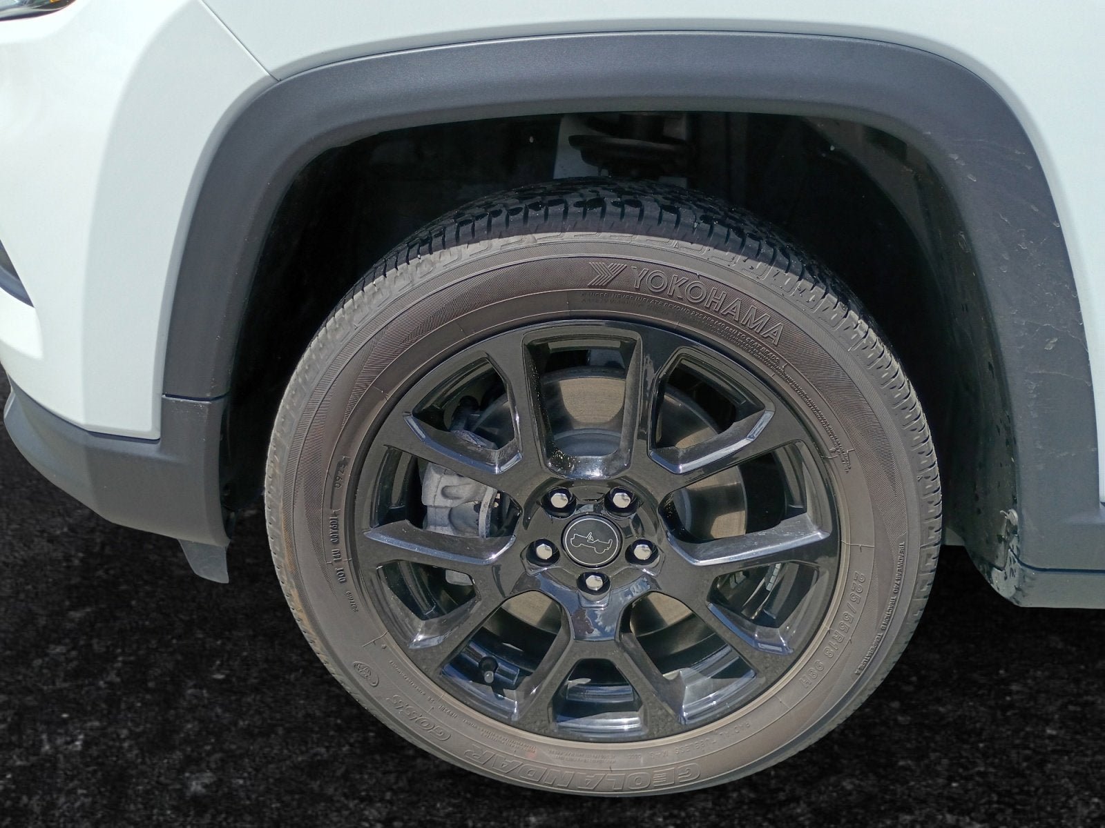 Certified 2026 Jeep Compass Latitude AWD/4WD image 15