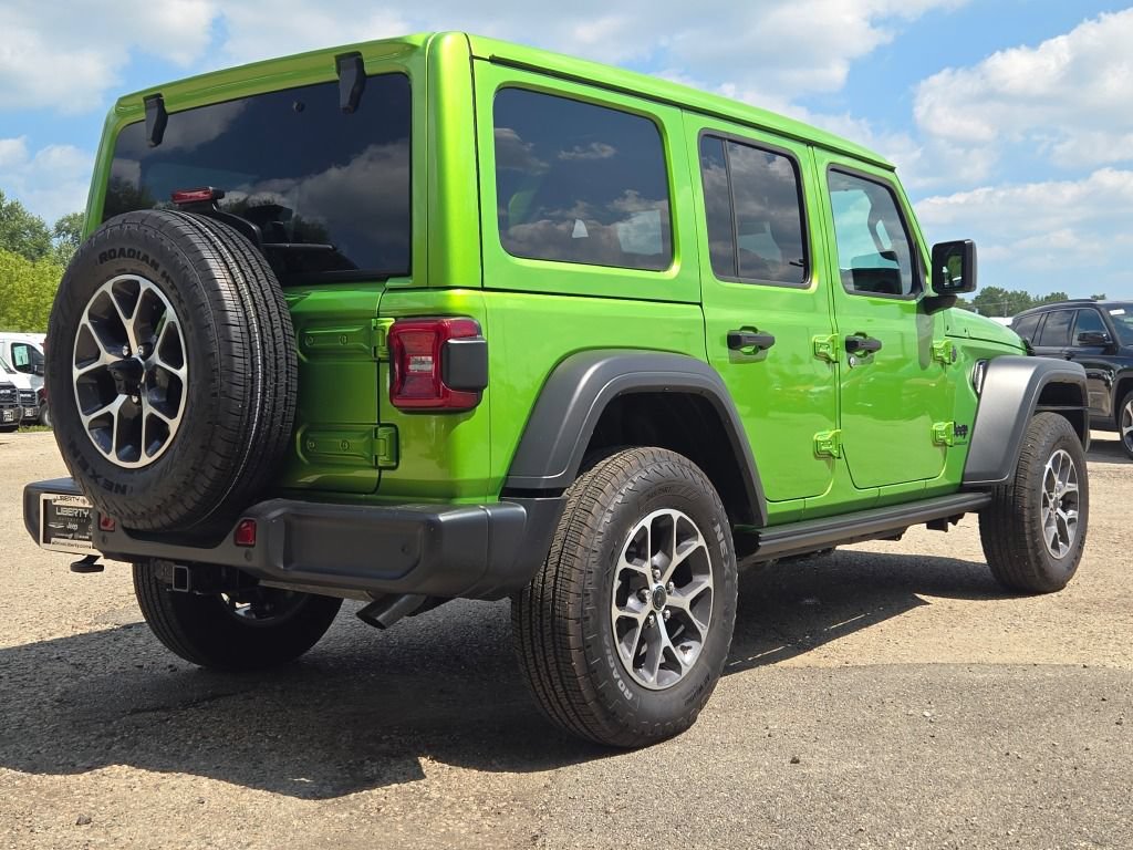 Used 2025 Jeep Wrangler Unlimited Sport AWD/4WD image 12