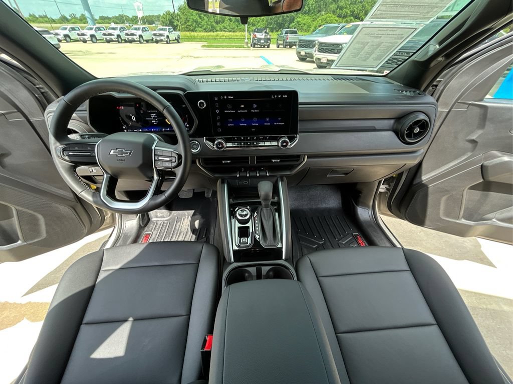 Used 2026 Chevrolet Colorado Trail Boss AWD/4WD image 23