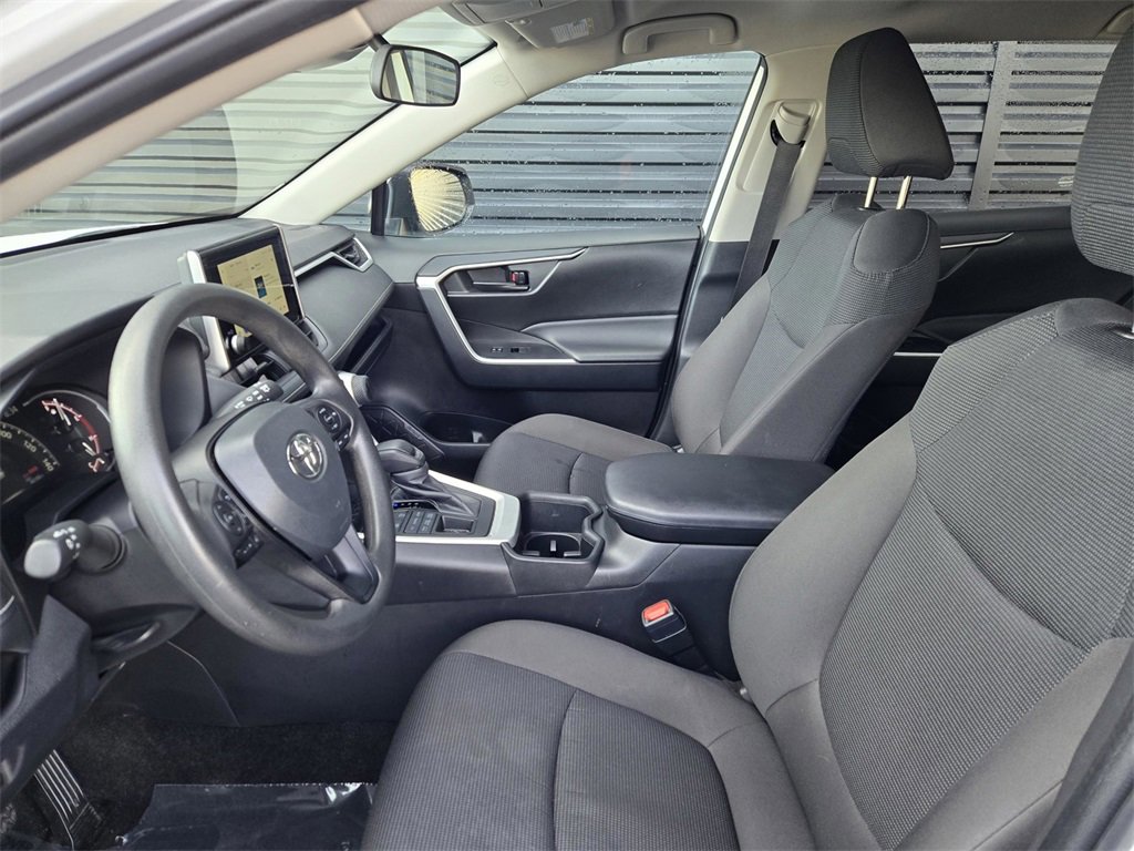 Used 2024 Toyota RAV4 LE image 26