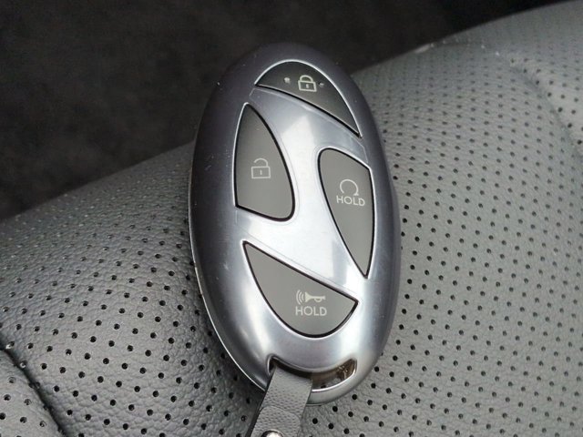 New 2026 Hyundai Elantra Limited FWD image 29