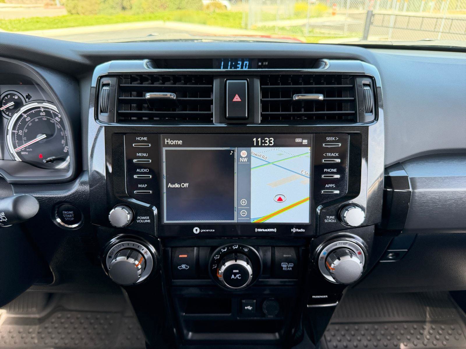 Used 2024 Toyota 4Runner TRD Off-Road Premium w/ Off Road Premium Plus Package image 6