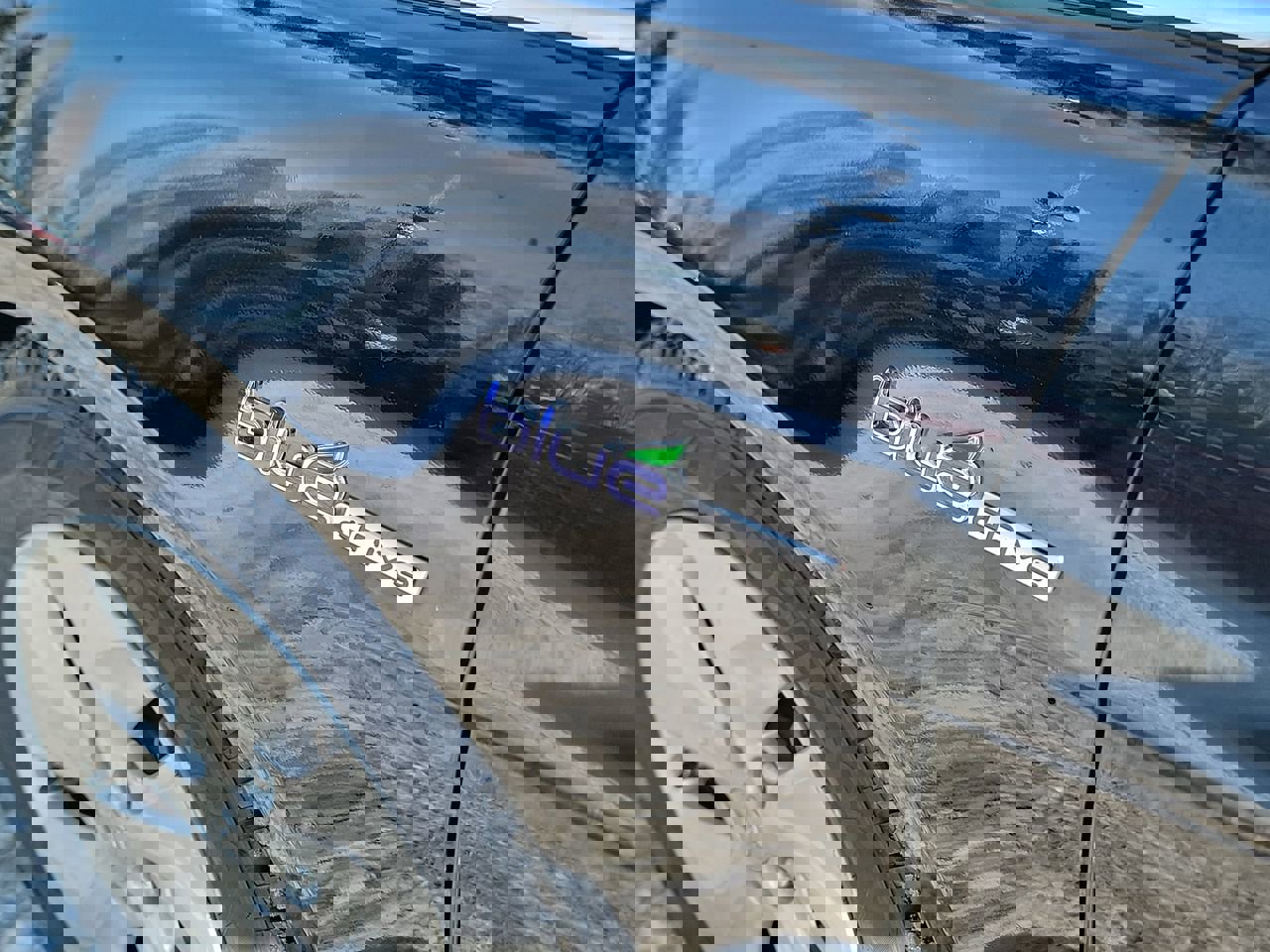 Used 2015 Hyundai Sonata Hybrid image 23