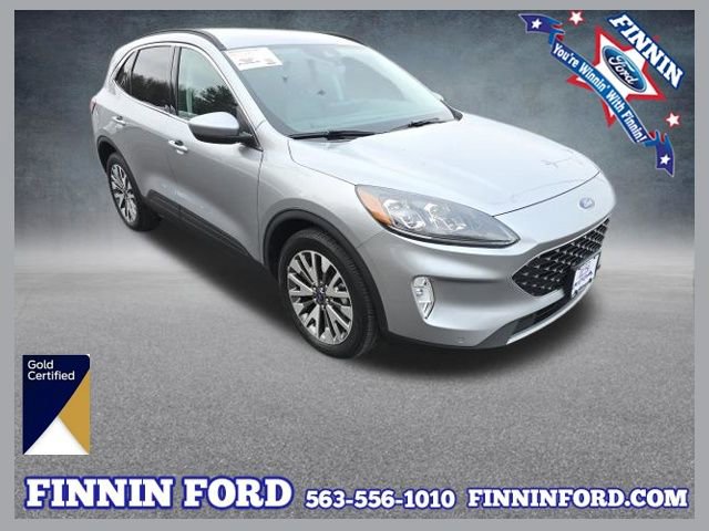 Certified 2022 Ford Escape Titanium AWD/4WD image 1