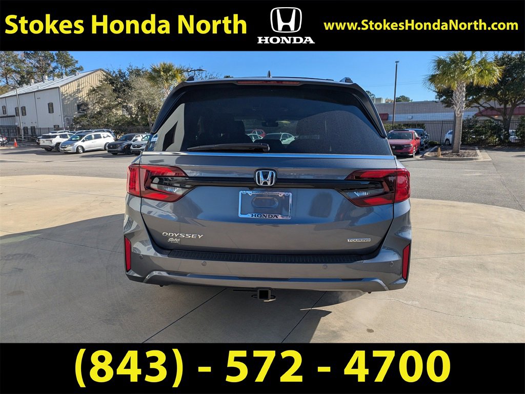 Certified 2025 Honda Odyssey Touring image 5