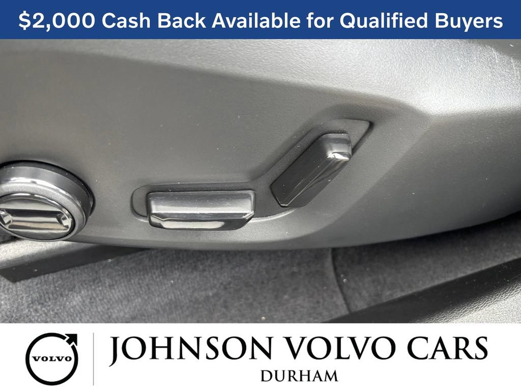New 2026 Volvo XC60 B5 Plus w/ Protection Package Premier AWD/4WD image 24