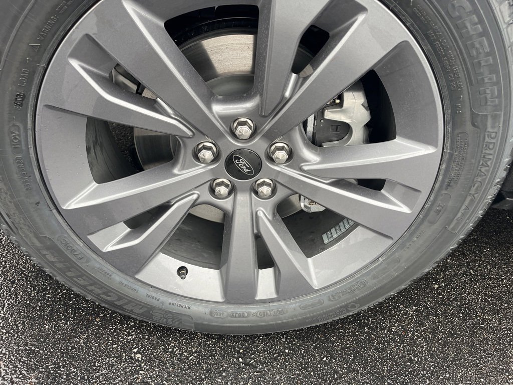 New 2026 Ford Explorer Active image 9