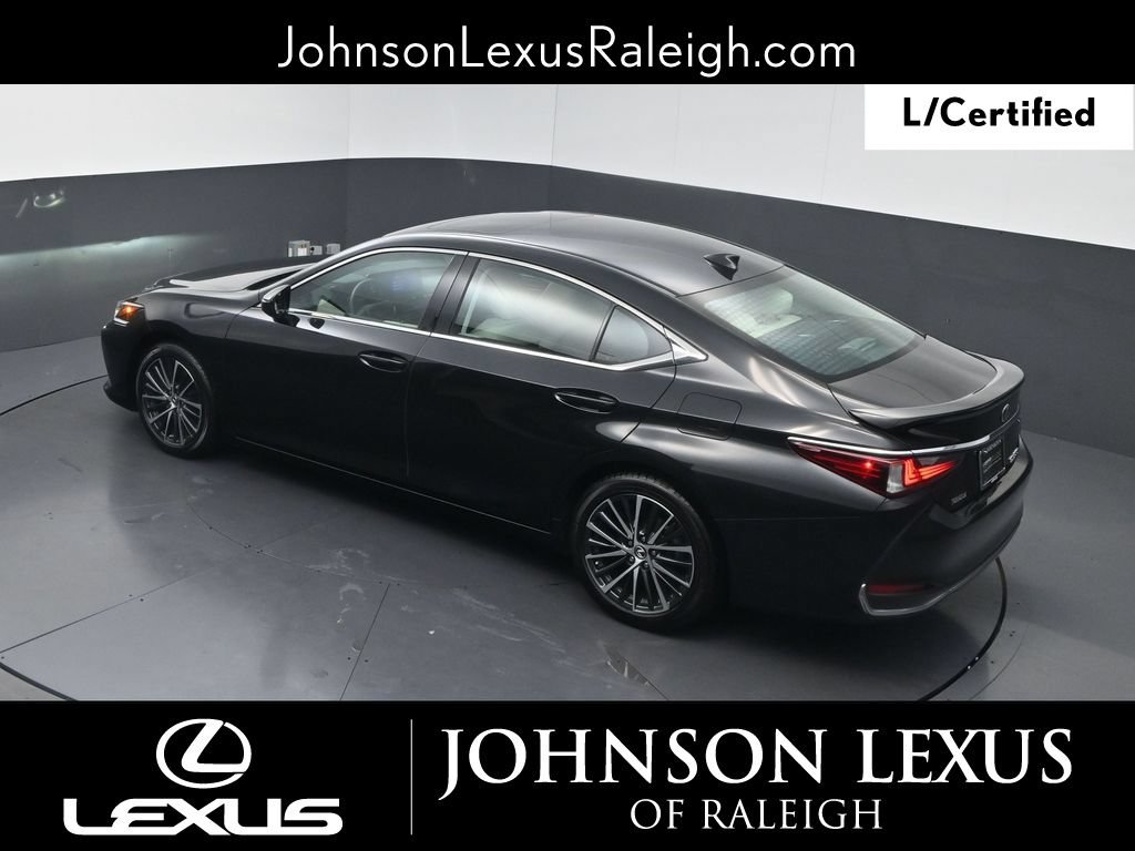 Certified 2024 Lexus ES 300h w/ Premium Package FWD image 26