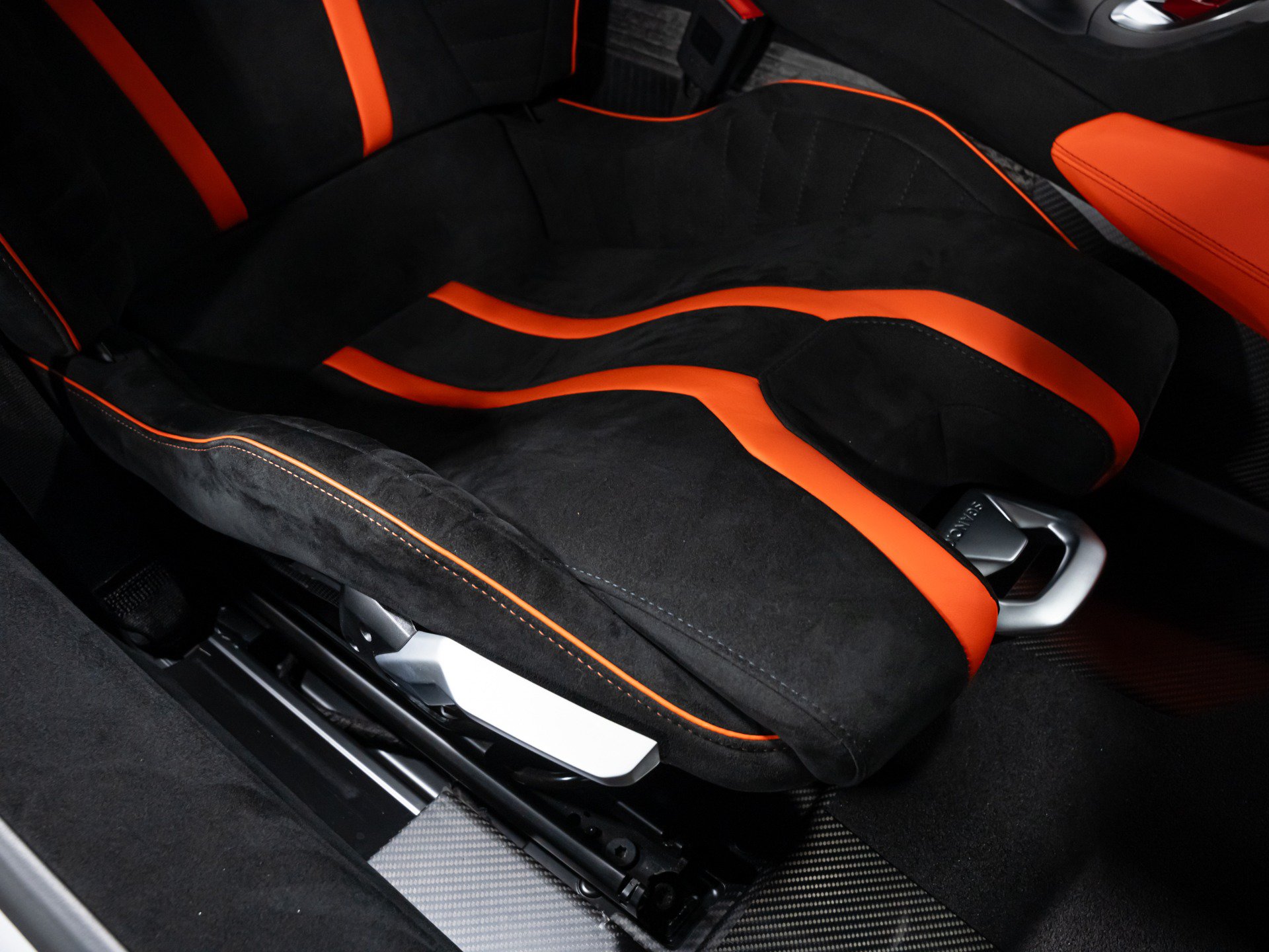 Used 2024 Lamborghini Huracan STO RWD image 85
