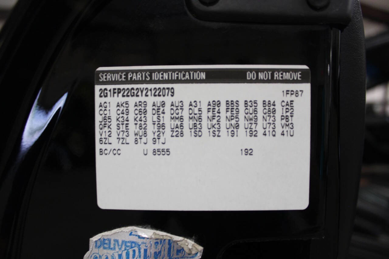 Used 2000 Chevrolet Camaro Z28 w/ SS Performance/Appearance Pkg image 31