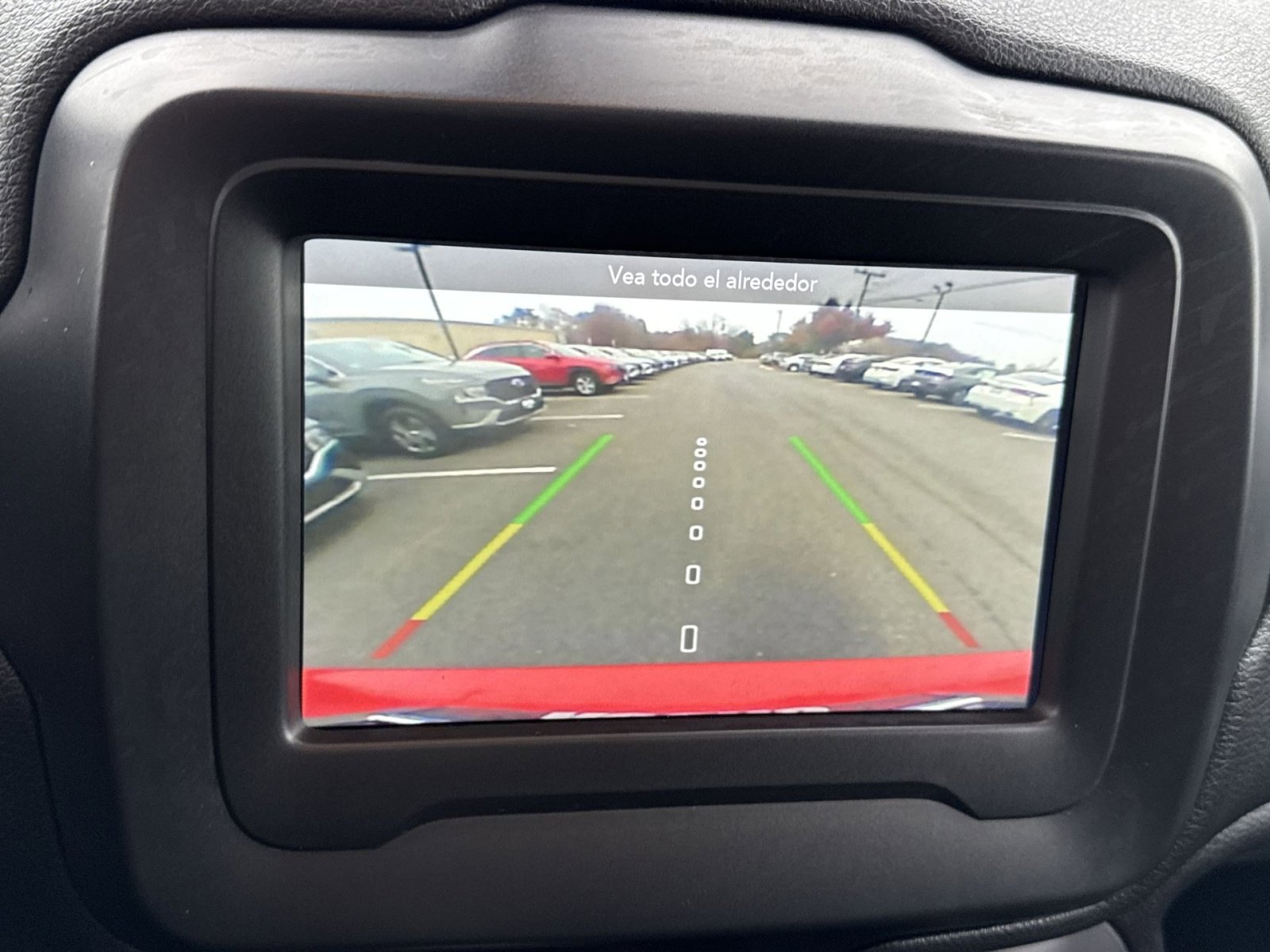 Used 2020 Jeep Renegade Latitude w/ Cold Weather Group image 19