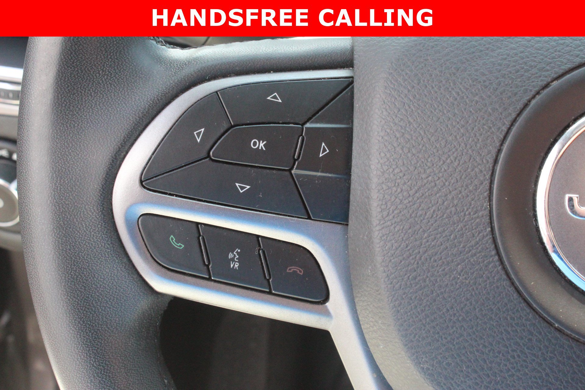 Used 2020 Jeep Cherokee Latitude Plus FWD image 16
