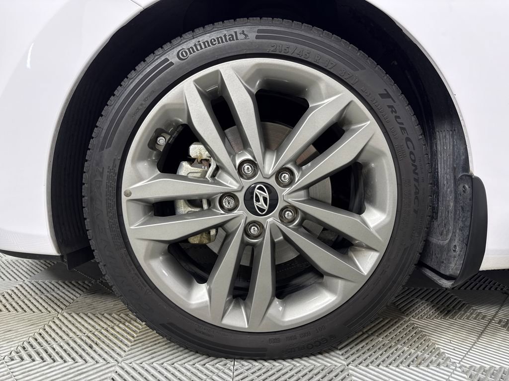 Used 2016 Hyundai Elantra GT w/ Option Group 03 image 22