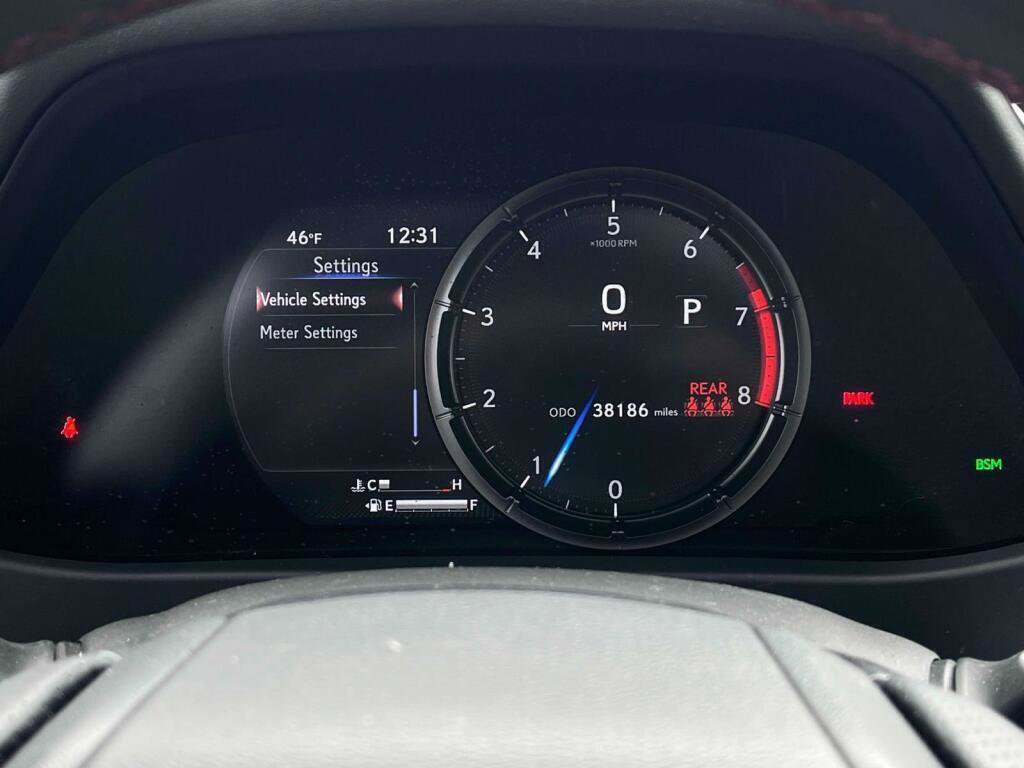 Used 2022 Lexus UX 200 F Sport w/ Accessory Package (Z2) FWD image 3