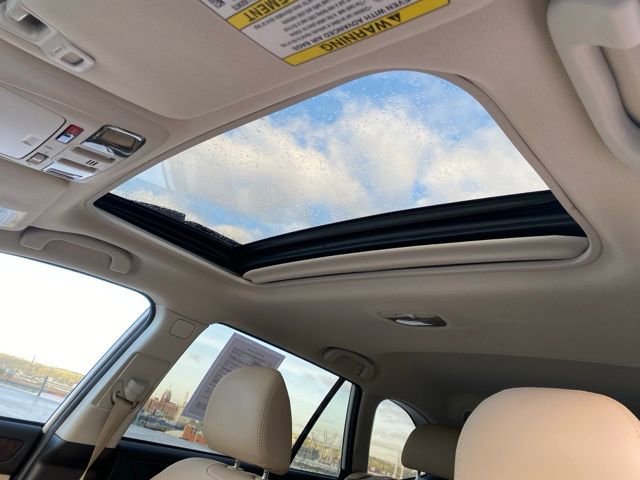 Used 2017 Subaru Outback 2.5i Limited image 15