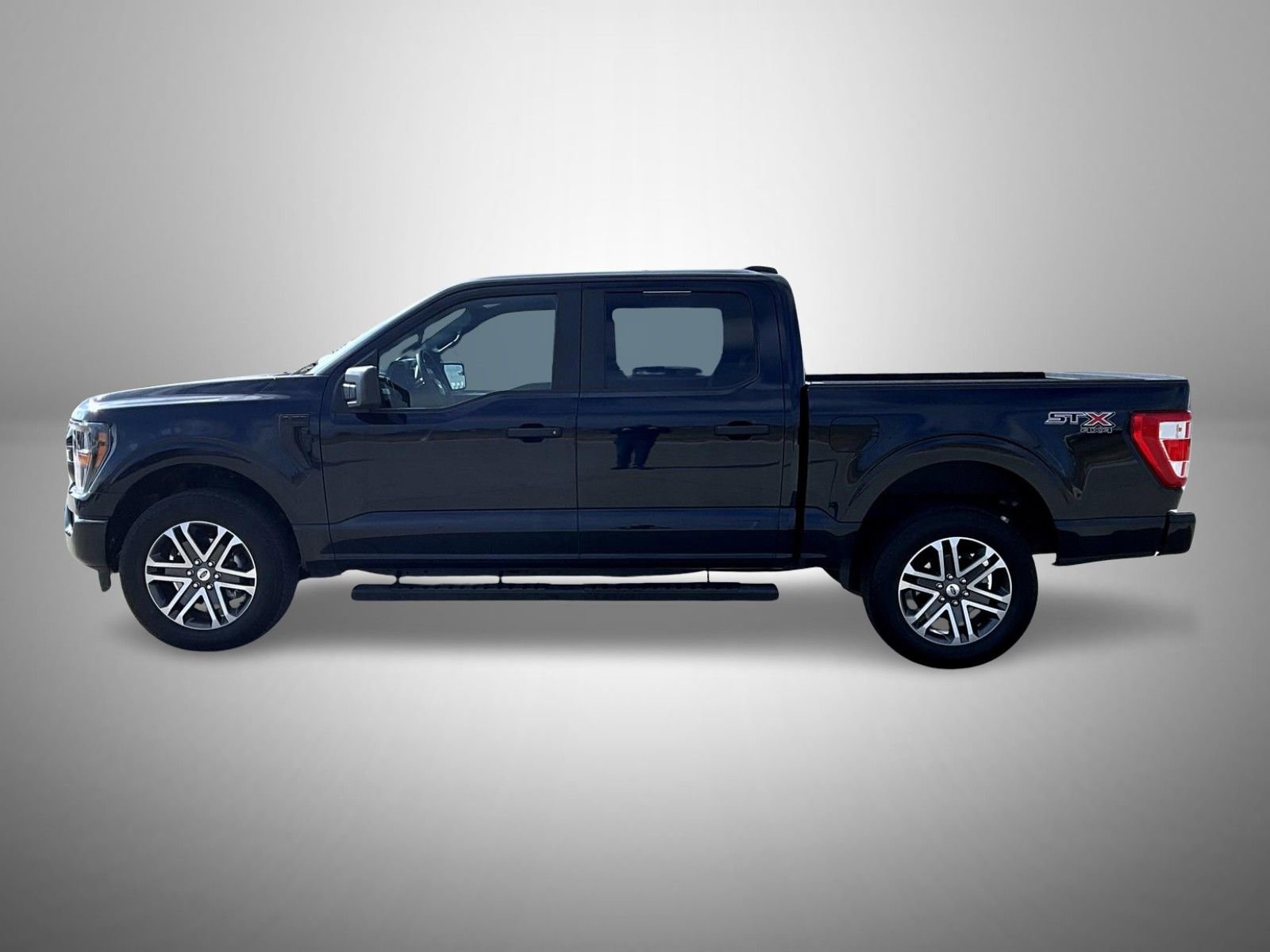 Used 2023 Ford F150 XL w/ STX Appearance Package image 8