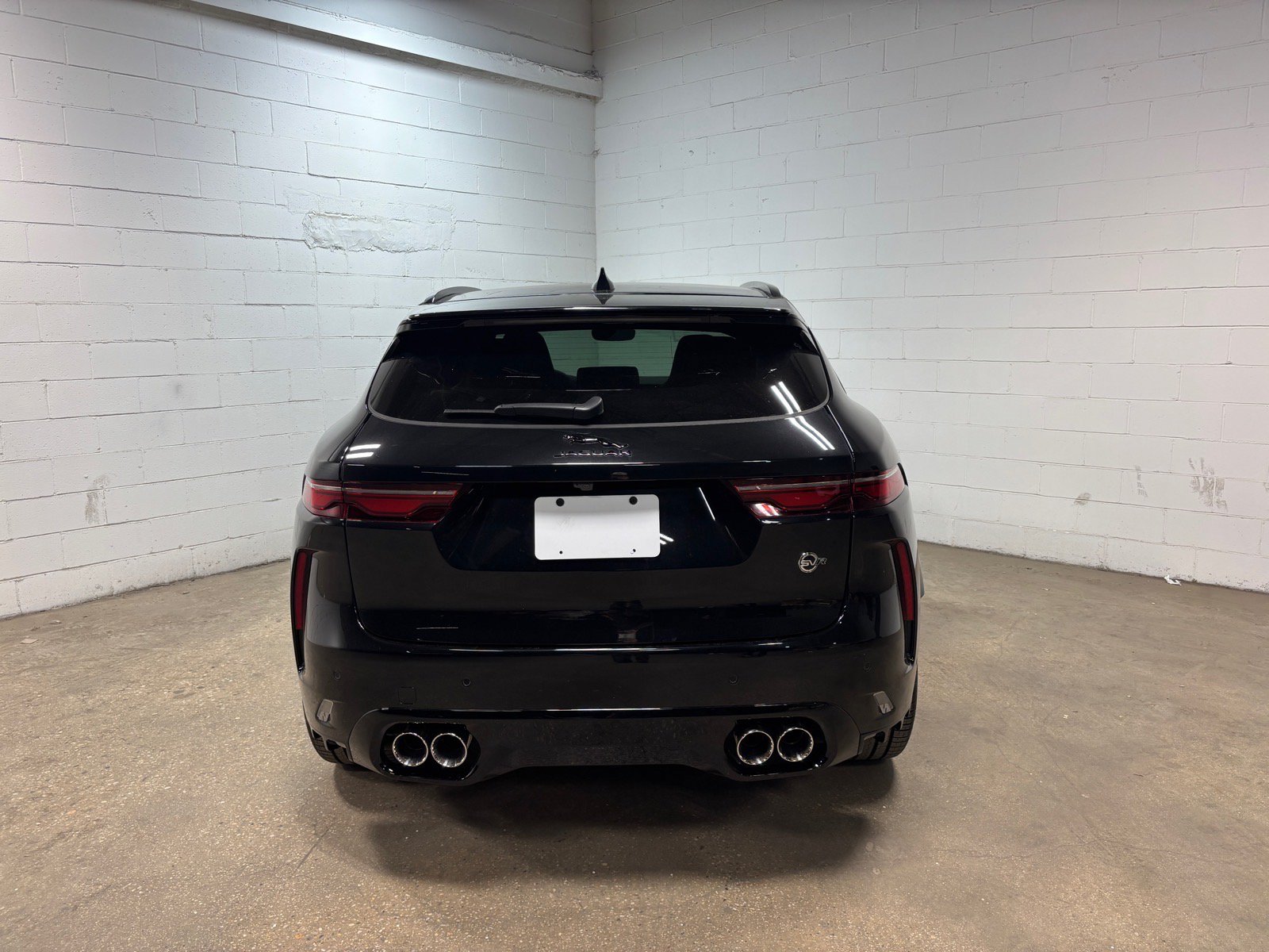 New 2026 Jaguar F-PACE SVR 575 Edition AWD/4WD image 8