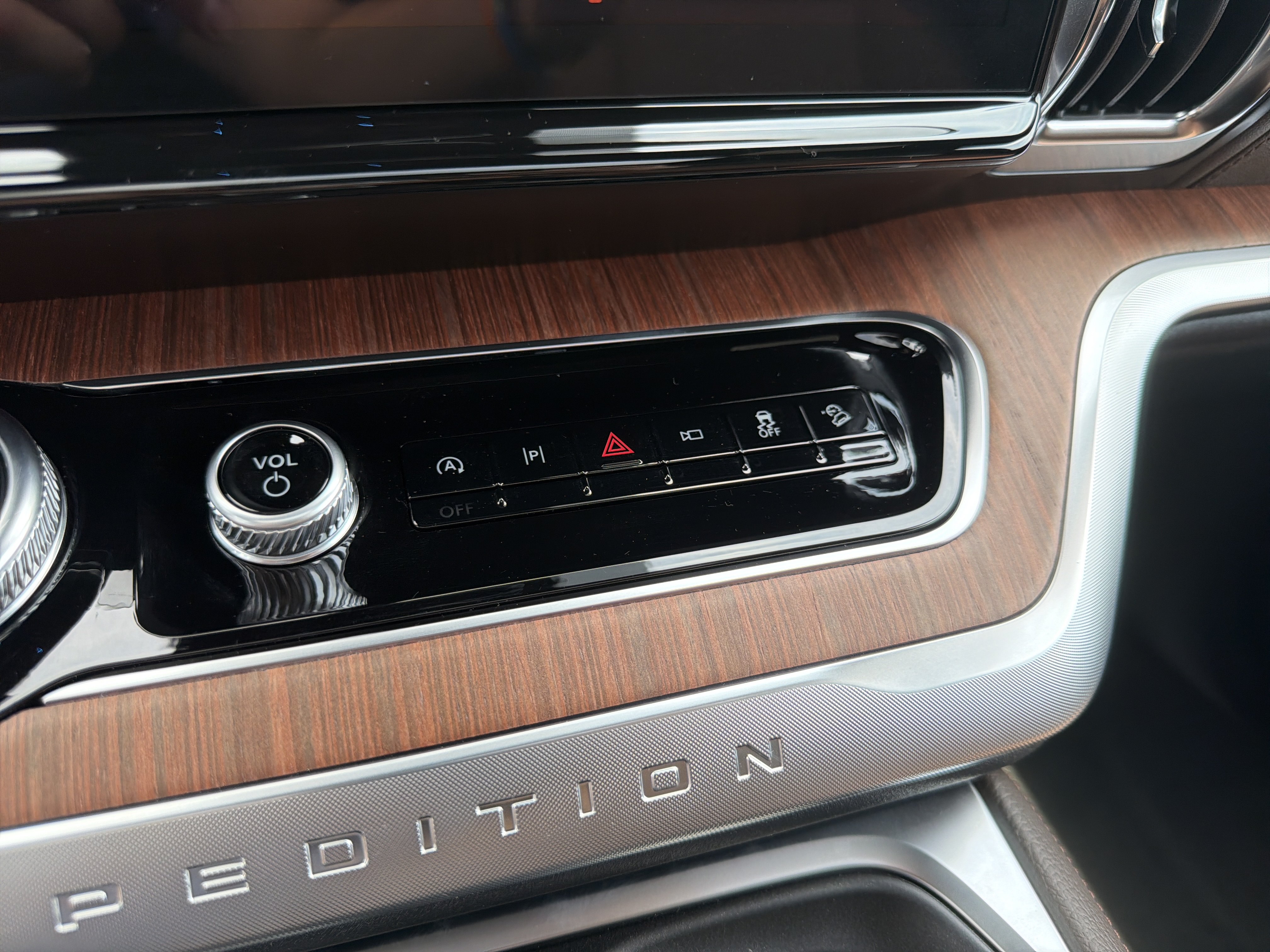 New 2026 Ford Expedition Max King Ranch AWD/4WD image 30