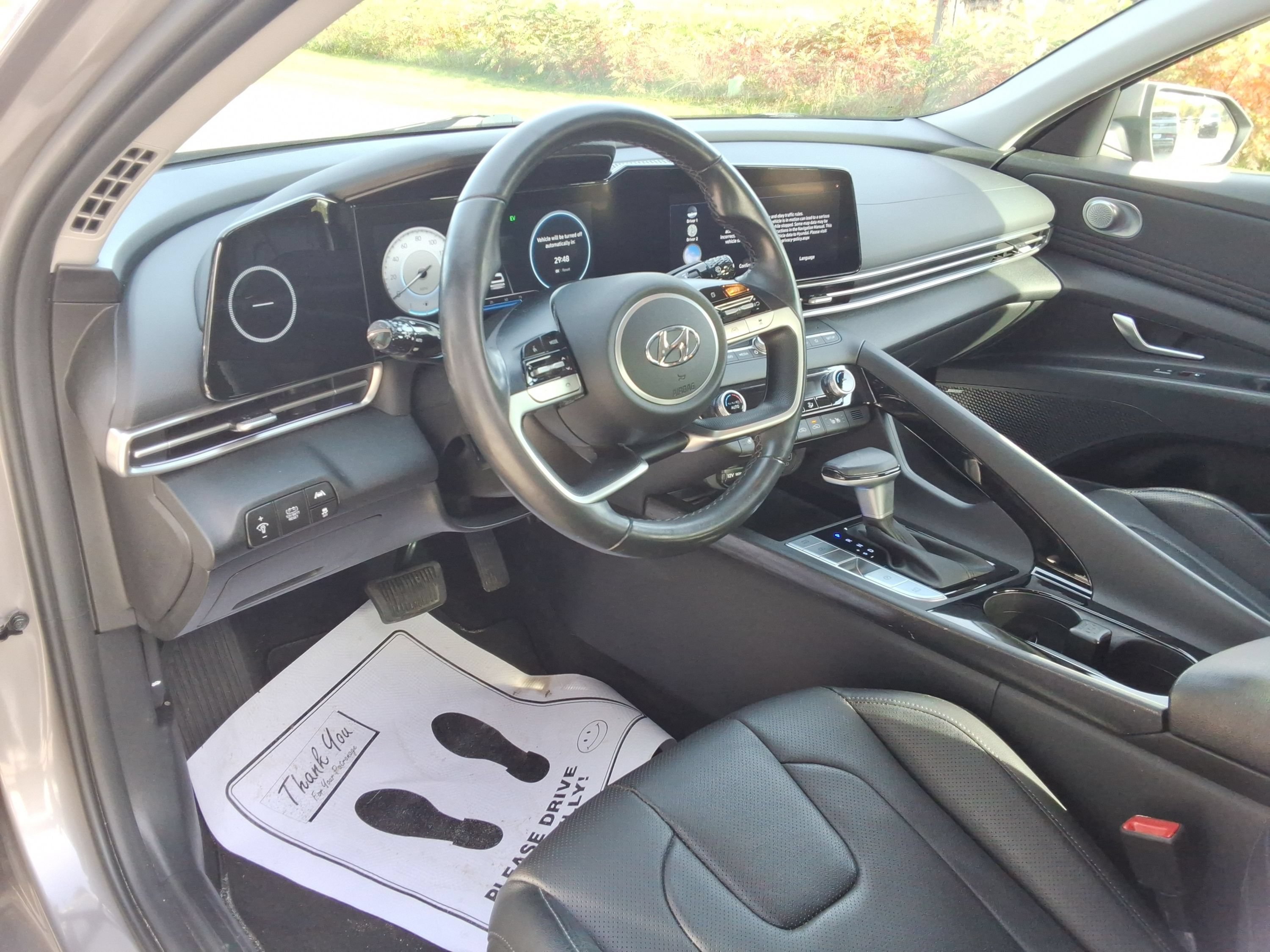 Used 2023 Hyundai Elantra Limited FWD image 19