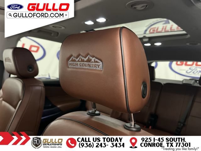 Used 2018 Chevrolet Traverse High Country w/ LPO, Cargo Package AWD/4WD image 19