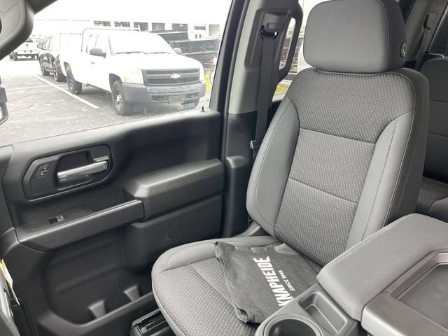 New 2025 GMC Sierra 3500 Pro w/ Convenience Package AWD/4WD image 19