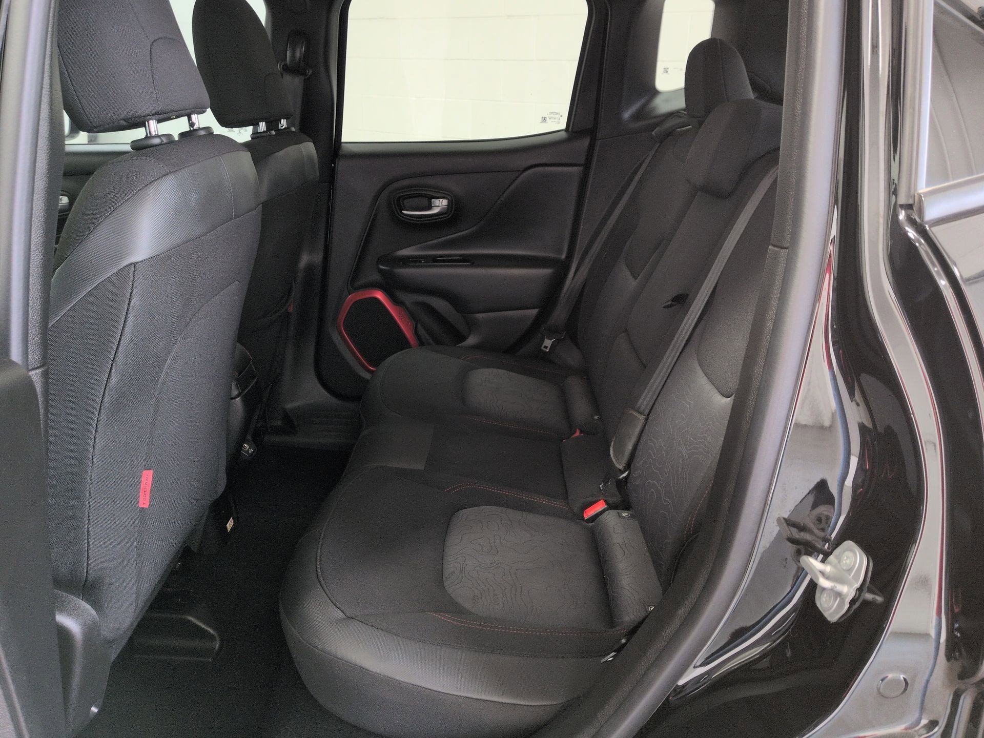 Used 2019 Jeep Renegade Trailhawk w/ LED Lighting Group image 21