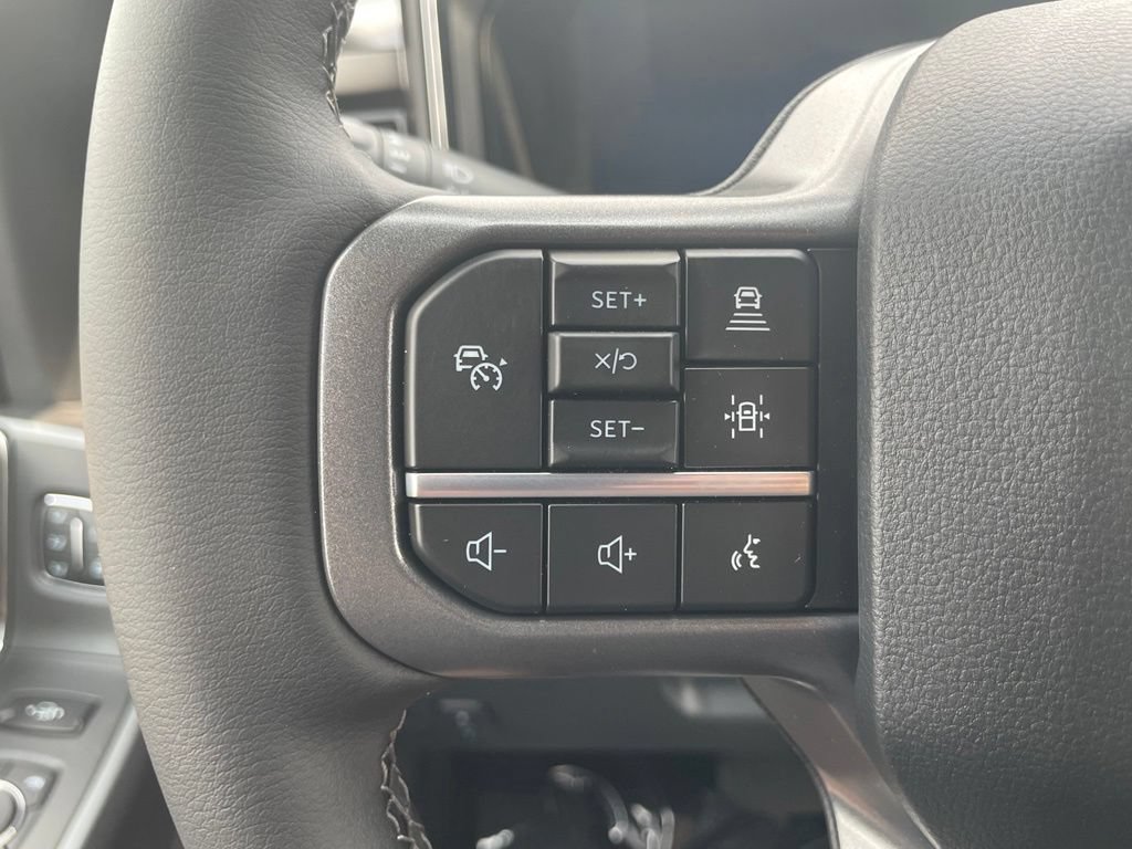 New 2026 Ford F350 Lariat w/ Black Appearance Package AWD/4WD image 15