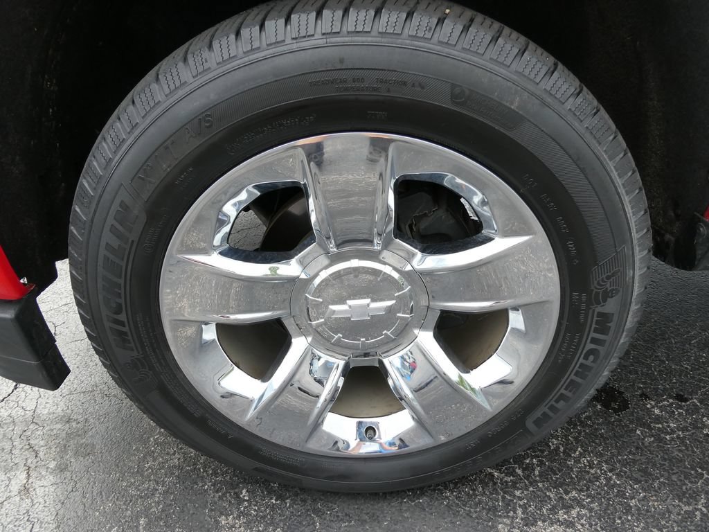 Certified 2018 Chevrolet Silverado 1500 LT w/ All Star Edition AWD/4WD image 11