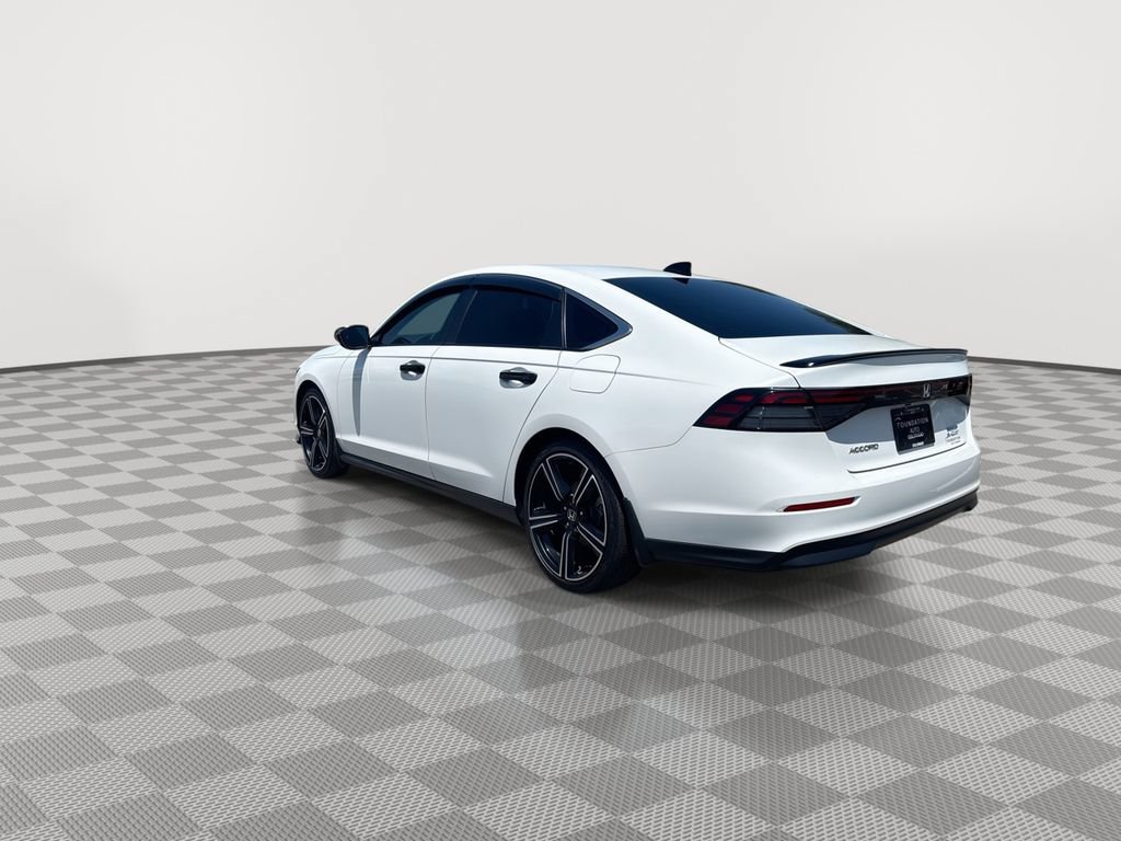 Used 2024 Honda Accord Sport image 8