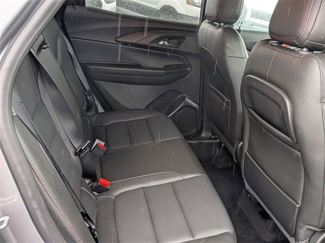 Used 2024 Chevrolet TrailBlazer RS w/ Driver Confidence Package image 32