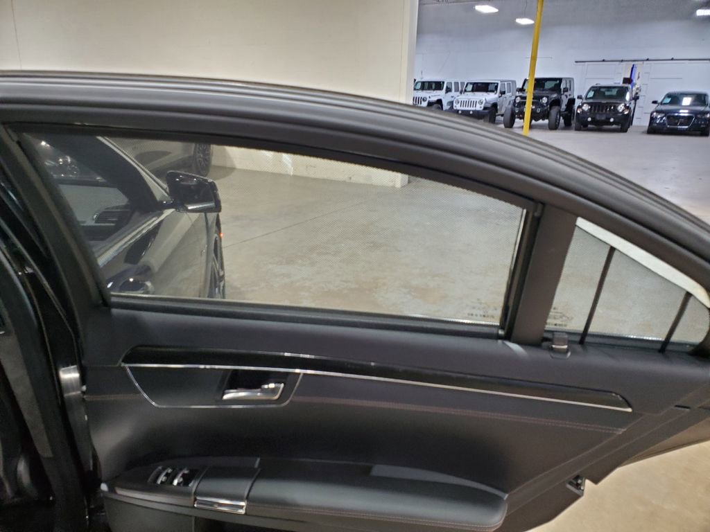 Used 2012 Mercedes-Benz S 63 AMG image 25