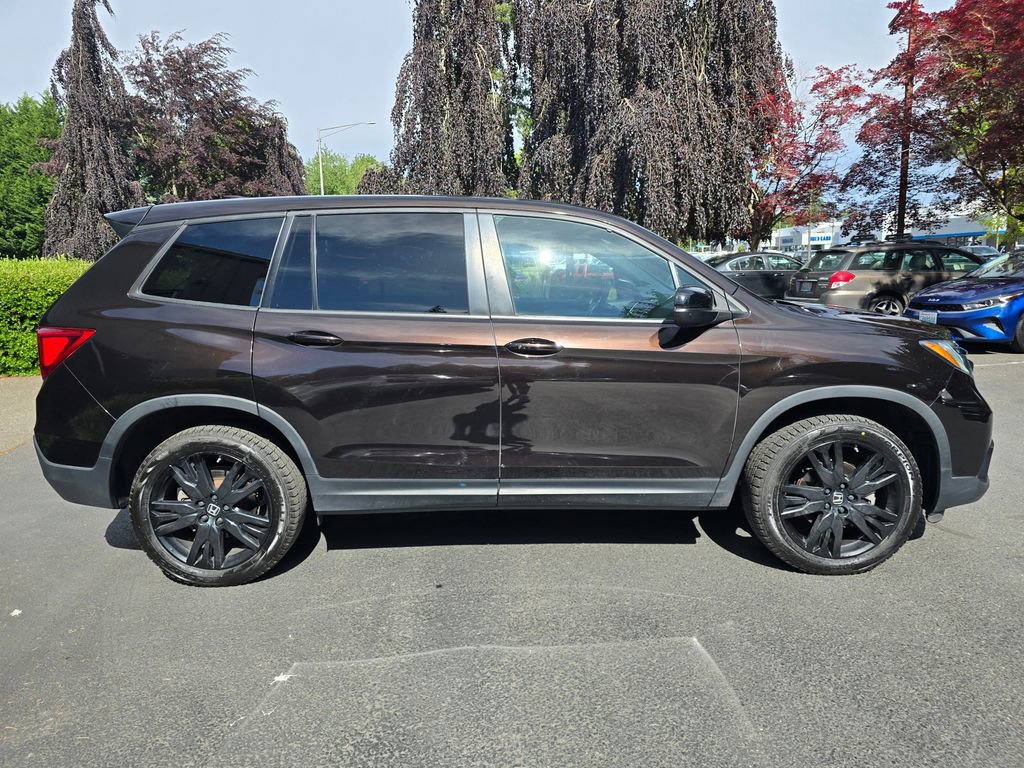 Used 2021 Honda Passport Sport image 3