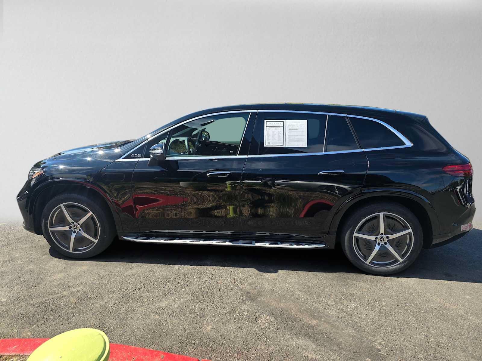 Used 2024 Mercedes-Benz EQS 450+ SUV image 6