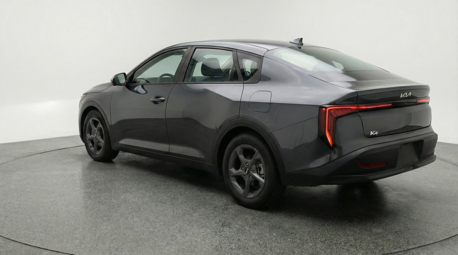 Used 2025 Kia K4 LXS image 6