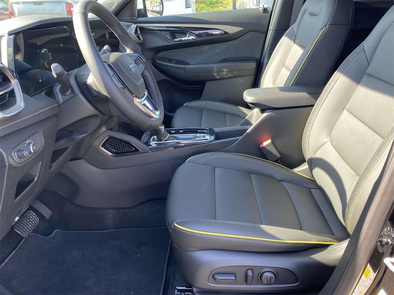 New 2025 Chevrolet TrailBlazer ACTIV w/ Convenience Package image 16