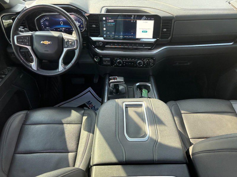 Used 2022 Chevrolet Silverado 1500 LTZ image 11