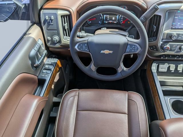 Used 2018 Chevrolet Silverado 1500 High Country RWD image 16
