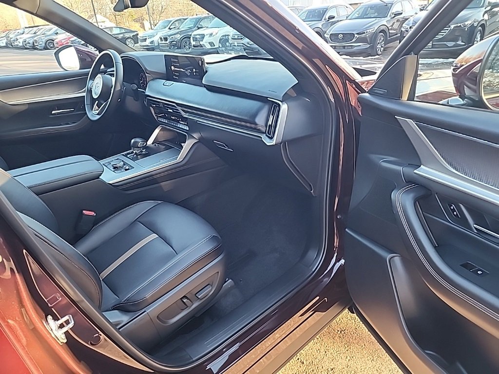Certified 2025 MAZDA CX-90 3.3 Turbo S w/ Premium Package image 24