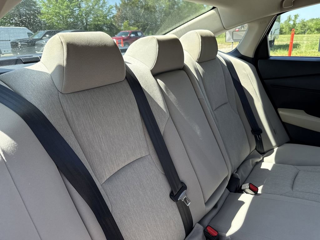Used 2023 Honda Accord EX image 37