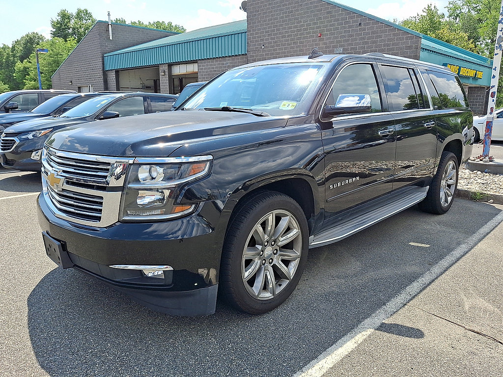 Used 2015 Chevrolet Suburban LTZ AWD/4WD image 2