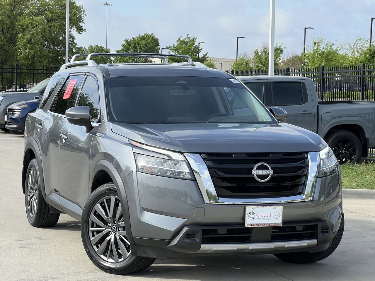 Certified 2024 Nissan Pathfinder SL w/ SL Premium Package image 2