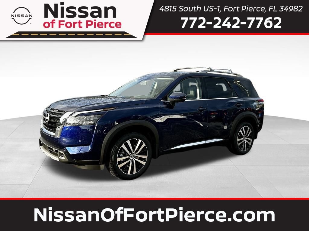 New 2025 Nissan Pathfinder Platinum w/ Cargo Package