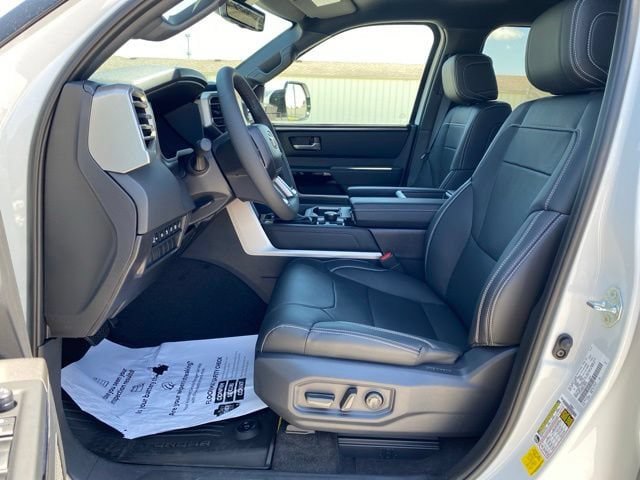 New 2026 Toyota Tundra Limited AWD/4WD image 13