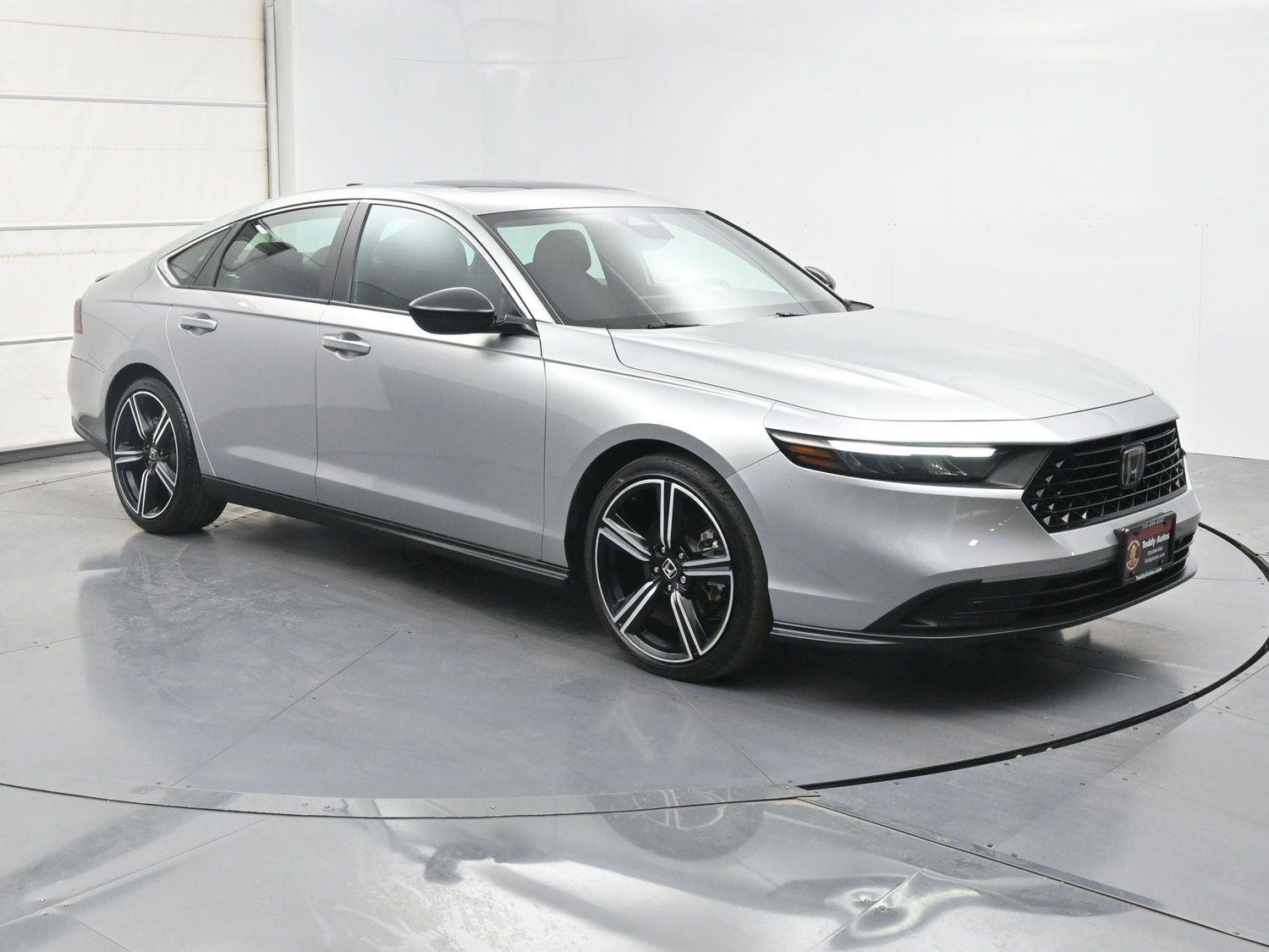 Used 2024 Honda Accord Sport image 29