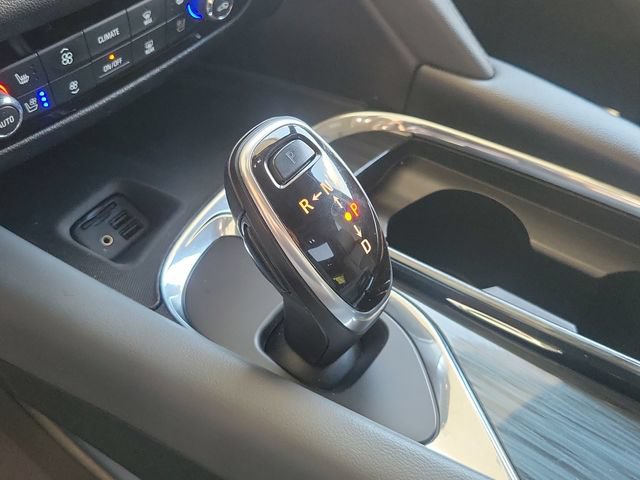 Used 2020 Buick Enclave Premium w/ Sun and Sites Package AWD/4WD image 28