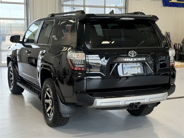 Used 2024 Toyota 4Runner TRD Off-Road image 5