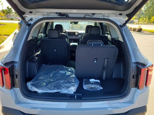 New 2026 Kia Sorento SX FWD image 15