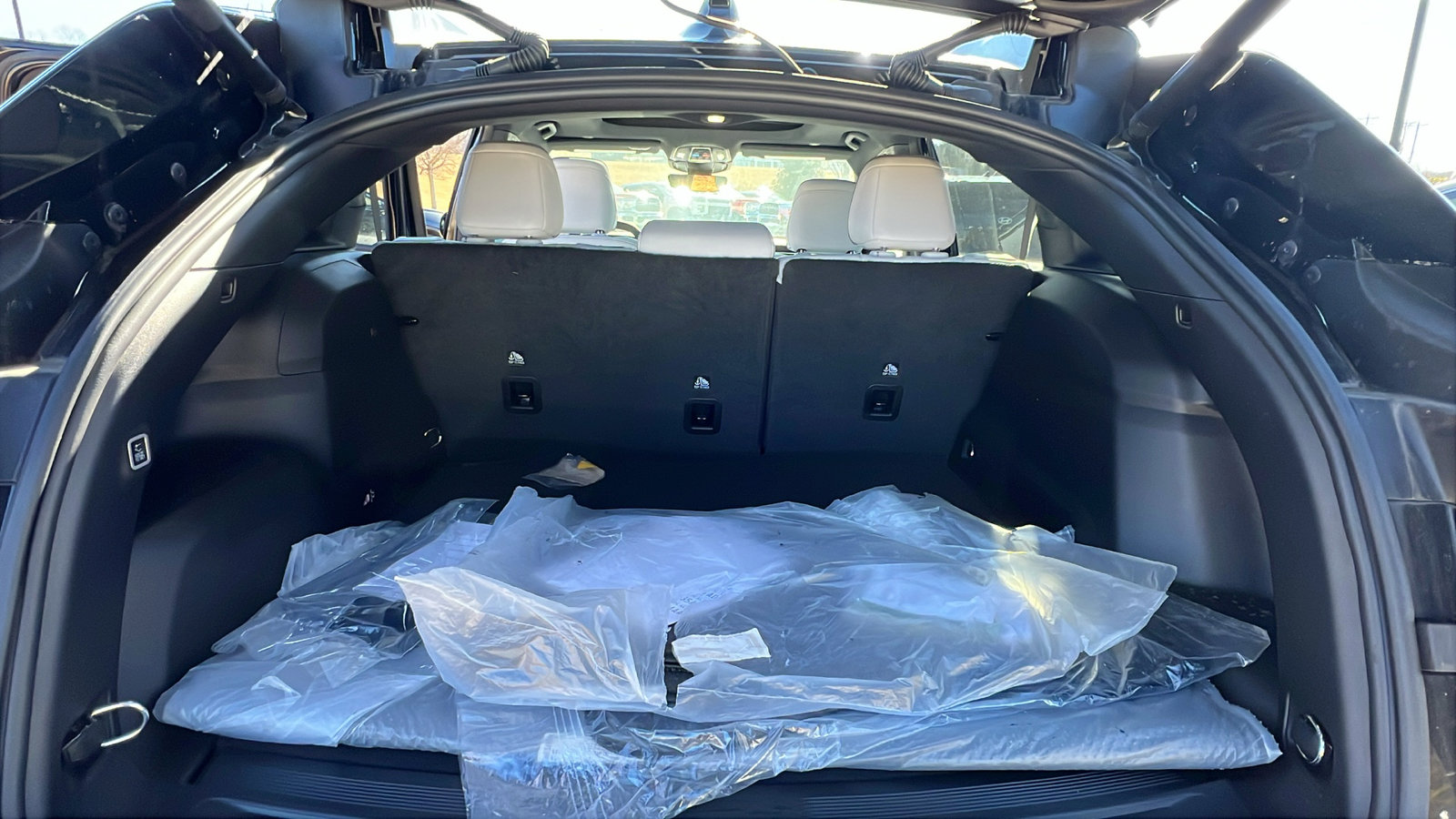 Used 2025 Jeep Wagoneer S Limited image 13